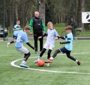 Ювілейні змагання у Чорткові: ДЮСШ відсвяткувала 60-річчя дитячим футбольним турніром