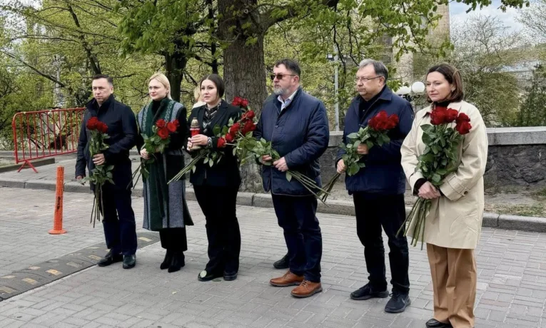 депутати