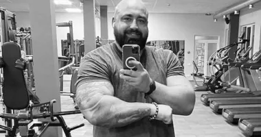 Артур Олійник