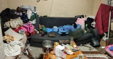 У Тернополі чоловік вдарив знайомого пляшкою його затримала поліція