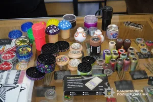 У Тернополі викрили магазин U420 із псевдосолодощами з наркотичним вмістом