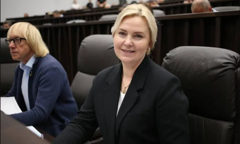 У декларації нової заступниці Тернопільської ОВА Наталії Масник — понад півтора мільйона зарплати