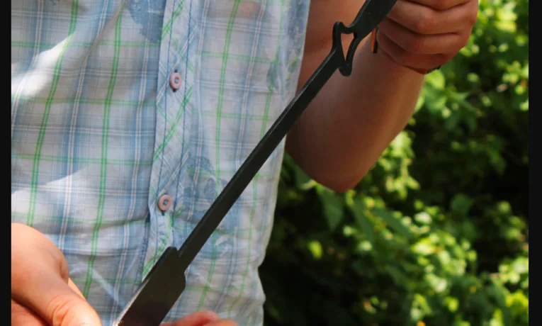 У Підгайцях судили жінку, яка вдарила батька кочергою