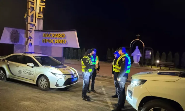 Благодатний вогонь з Єрусалиму привезли у Тернопіль