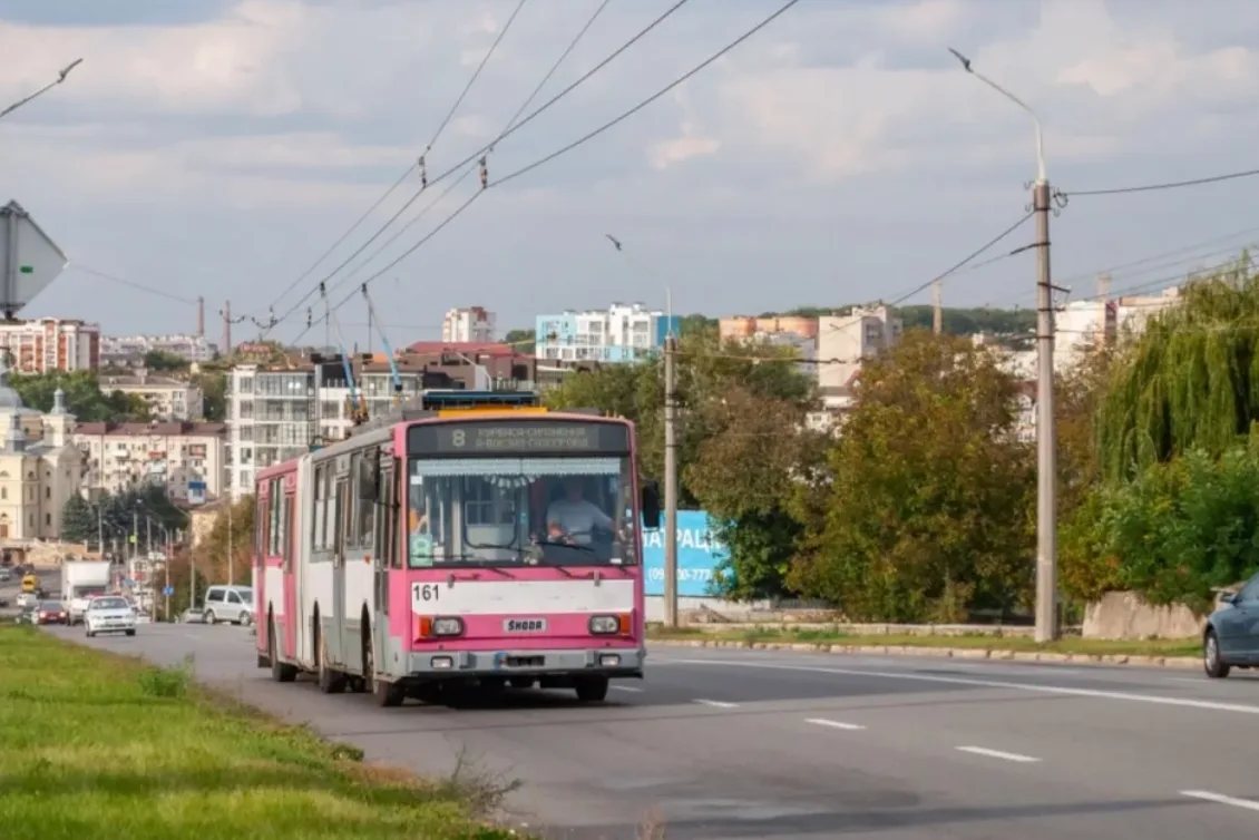 У Тернополі через ремонт дороги змінили маршрут тролейбуса №8