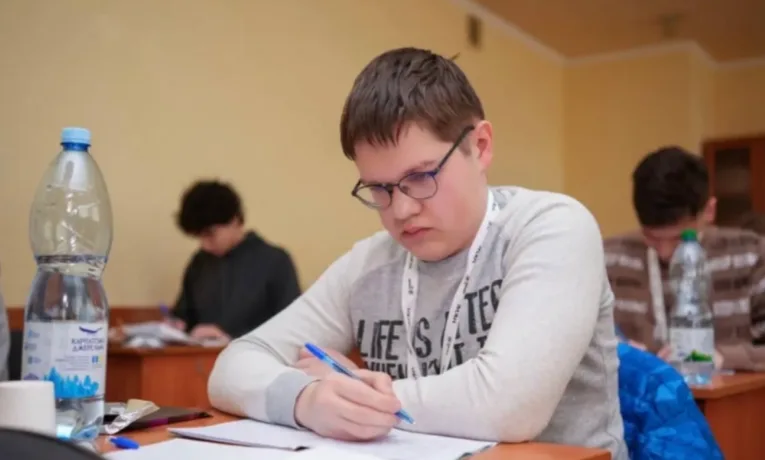 Тернополянин Максим Побер — серед переможців Всеукраїнської олімпіади з географії