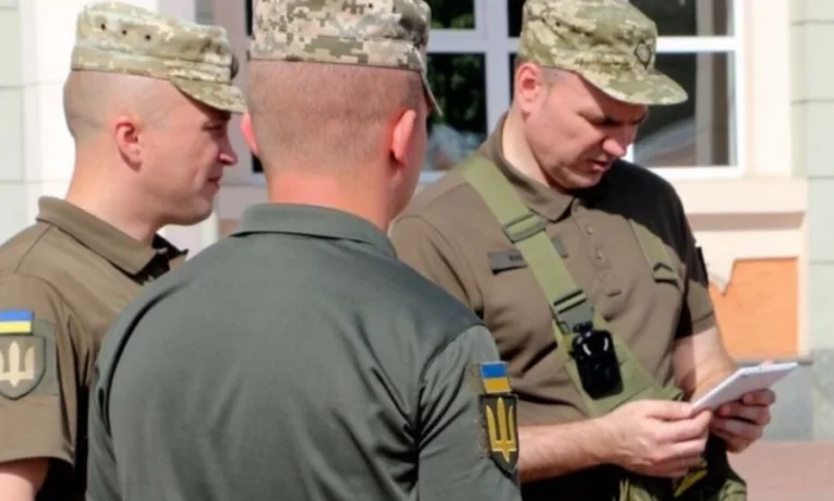 На Тернопільщині судили жінку за злив локацій ТЦК у соцмережі