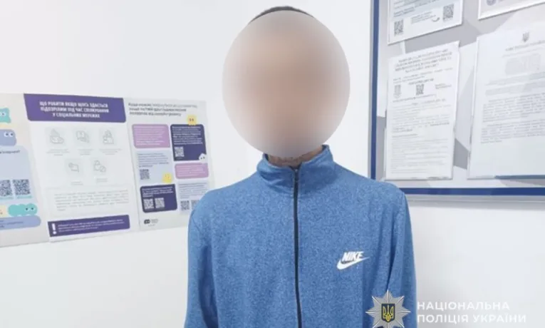 Раніше судимий тернополянин обікрав пасажира автобуса