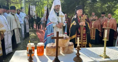 На Качуровій горі вшанували загиблих вояків УПА: митрополит Нестор звершив літію