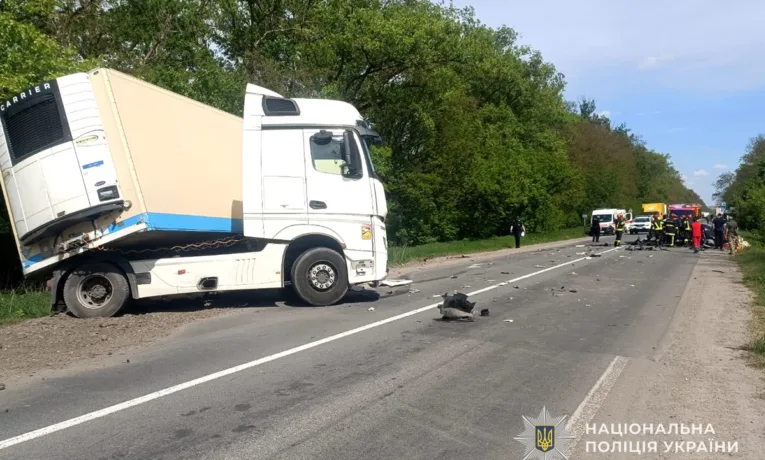 Смертельна аварія у Довжанці: офіційні подробиці
