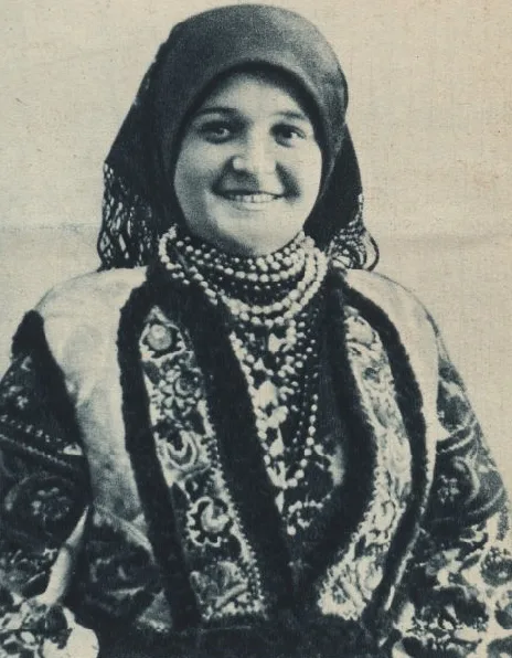 До Дня вишиванки: ретро-фото мешканців Заліщиків 1920–1930-х років