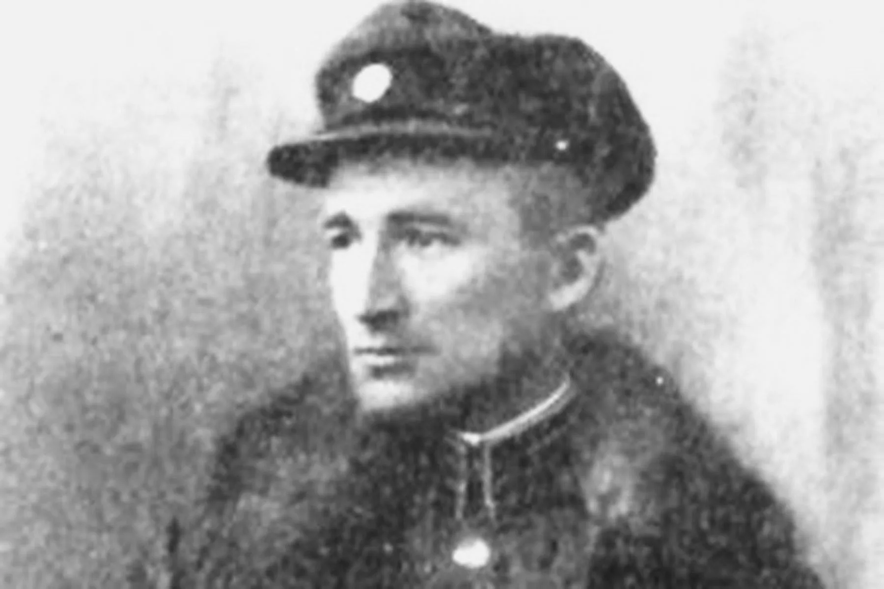 Андрій Мельник