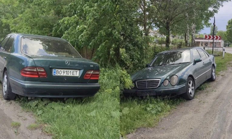 Покинуте авто