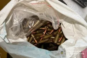 На Тернопільщині чоловік втратив пальці через вибух запалу гранати