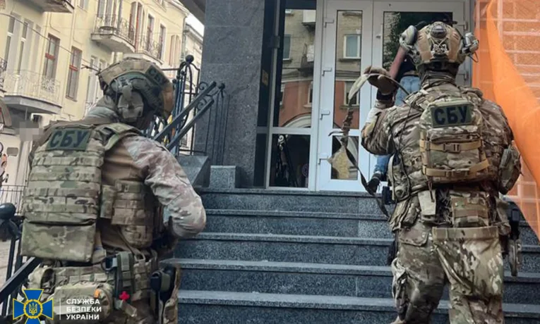 СБУ затримала одного з керівників поліції Тернопільщини через справу про «кришування» моделей