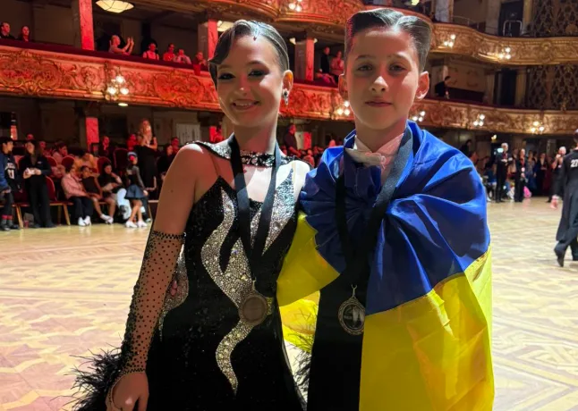 Дворазова чемпіонка світу та призери: як тернополяни підкорили легендарний бальний зал у Блекпулі