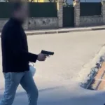 У Кутківцях чоловік погрожував пістолетом