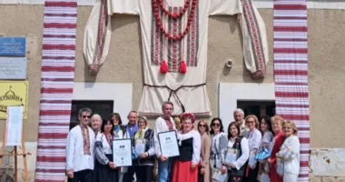У День вишиванки в Бережанах встановили рекорд