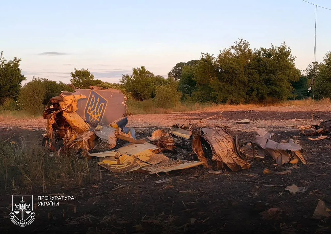 Фото з місця авіакатастрофи Су-24М на Хмельниччині