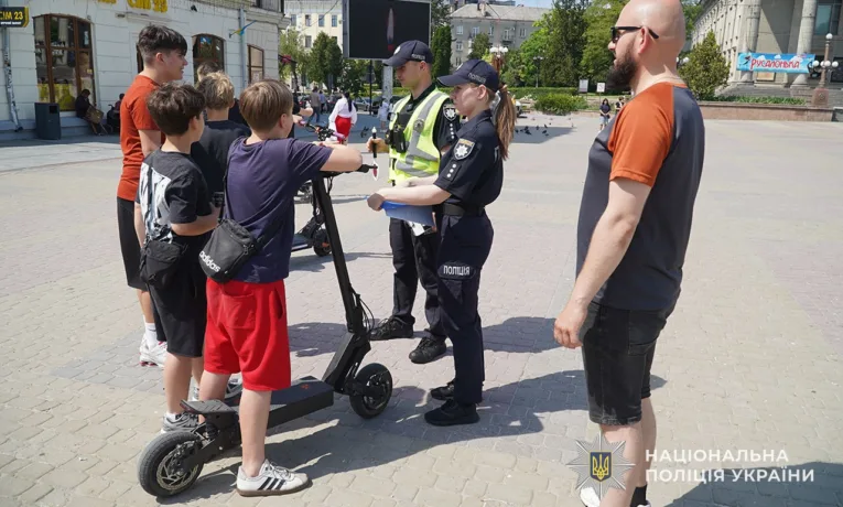 Одна загибла людина та 11 травмованих: статистика ДТП з електросамокатами на Тернопільщині