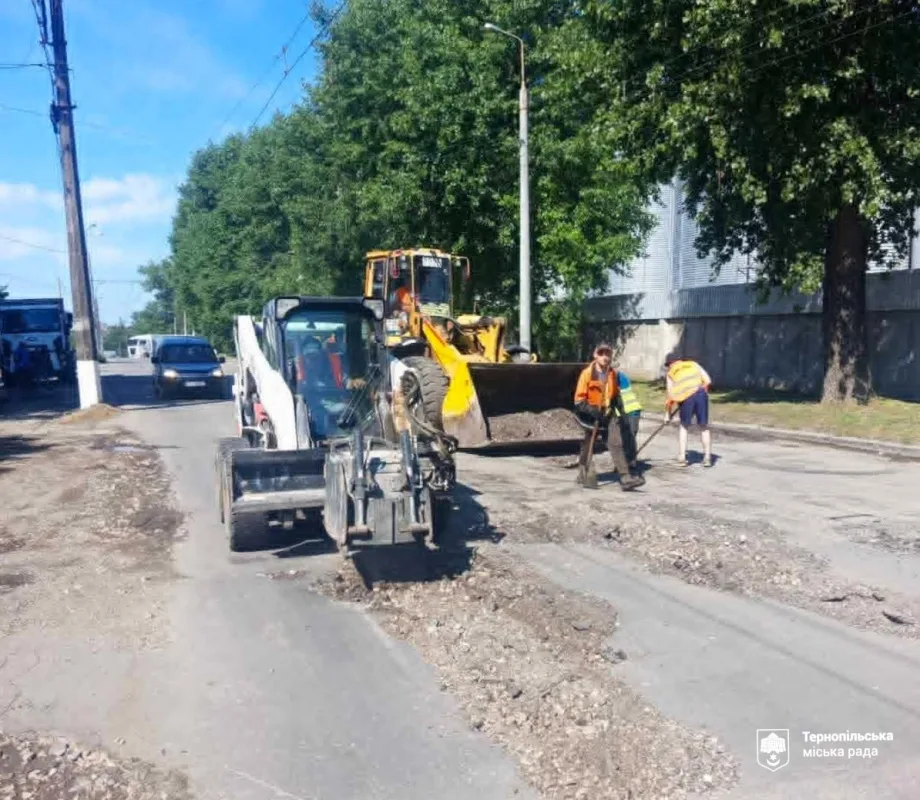У Тернополі запрацювало нове кругове перехрестя: подробиці