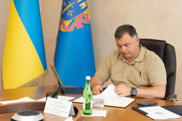 Тарас Пастух провів нараду з керівниками районів: обговорили освіту, медицину та соцзахист
