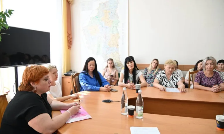 На Тернопільщині розглянули питання освіти, позашкілля та кадрових призначень у сфері реабілітаційних закладів