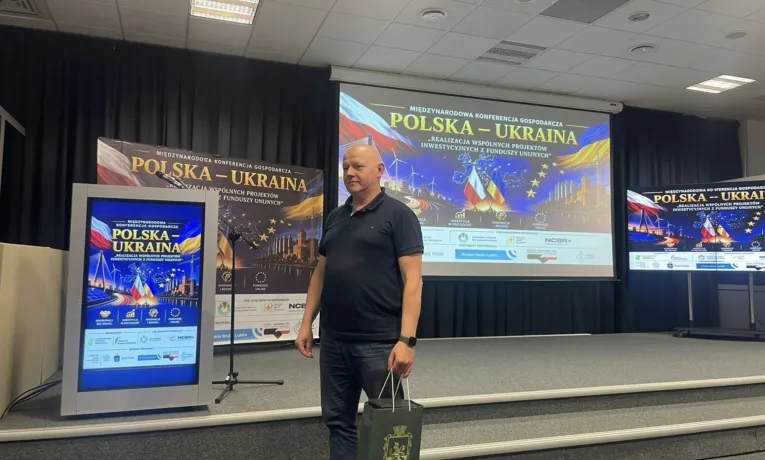 Роман Полікровський