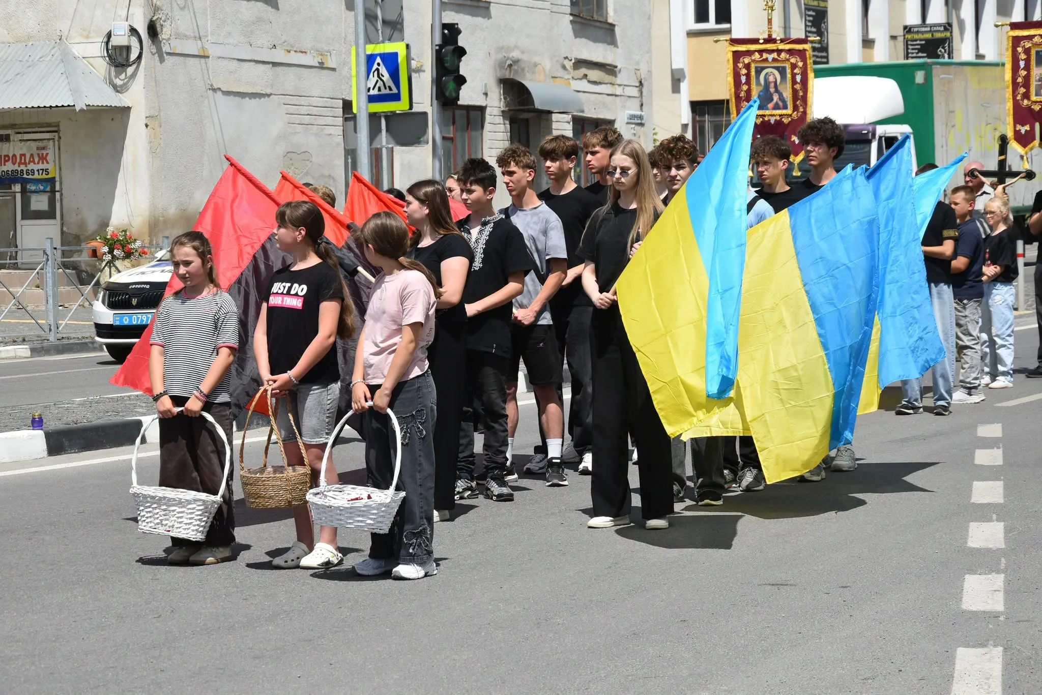 У Теребовлі попрощались з військовослужбовцем Богданом Сененьким
