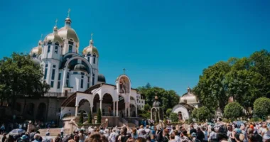 У Зарваниці відбулася проща для родин загиблих і зниклих безвісти захисників України