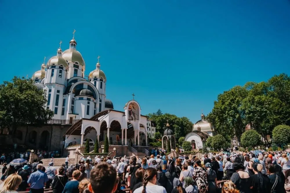 У Зарваниці відбулася проща для родин загиблих і зниклих безвісти захисників України
