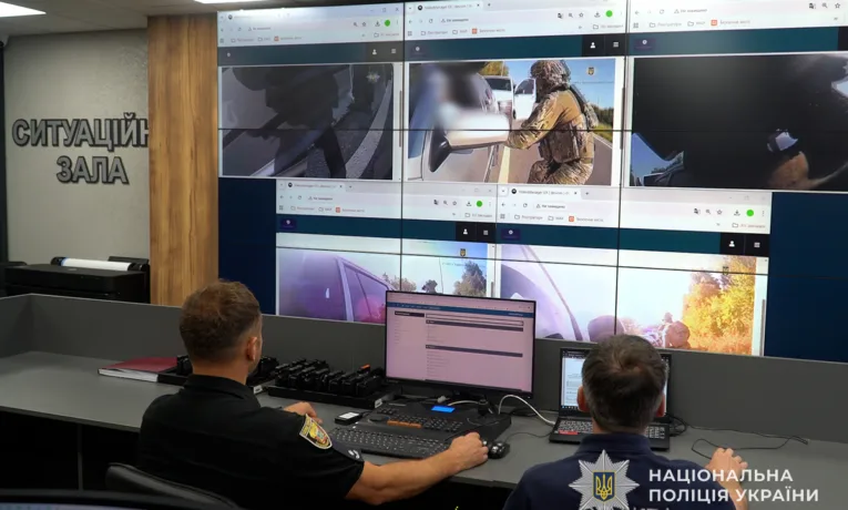 Боді-камери вмикатимуться автоматично: нову систему впровадили на Тернопільщині