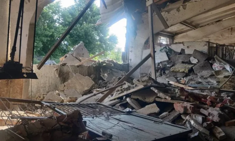 Росія вдарила по кінній школі, де щодня займалися діти: загинули тварини
