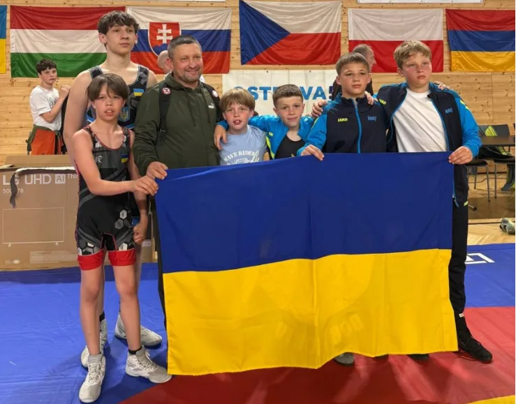 Юні борці з Тернополя здобули перемоги на міжнародному турнірі в Чехії