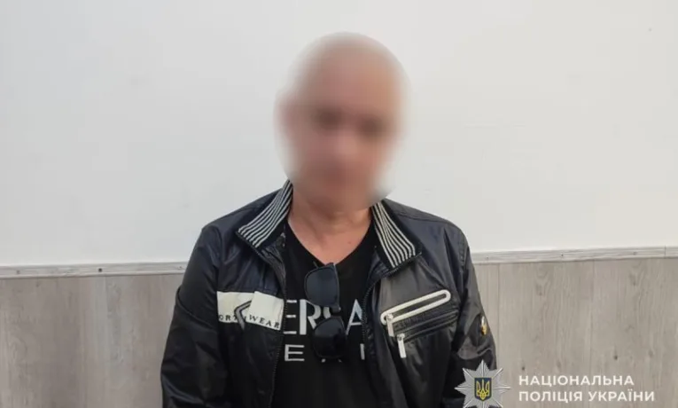 Тернополянин привласнив смартфон, який випав під час бійки