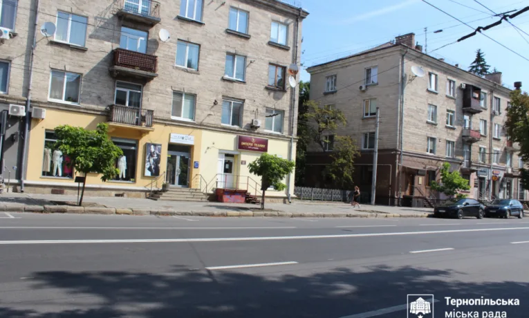 У Тернополі через різке гальмування тролейбуса постраждав 2-річний хлопчик