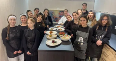 Готельно-ресторанна справа та кейтеринг