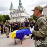 У Тернополі попрощалася із захисником-поліцейським Іваном Нагайовським