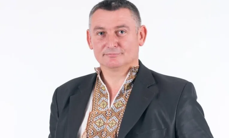 Віктор Уніят
