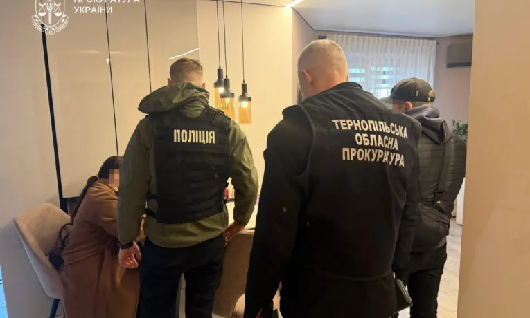 За хабар судитимуть начальницю підрозділу ДСНС на Тернопільщині