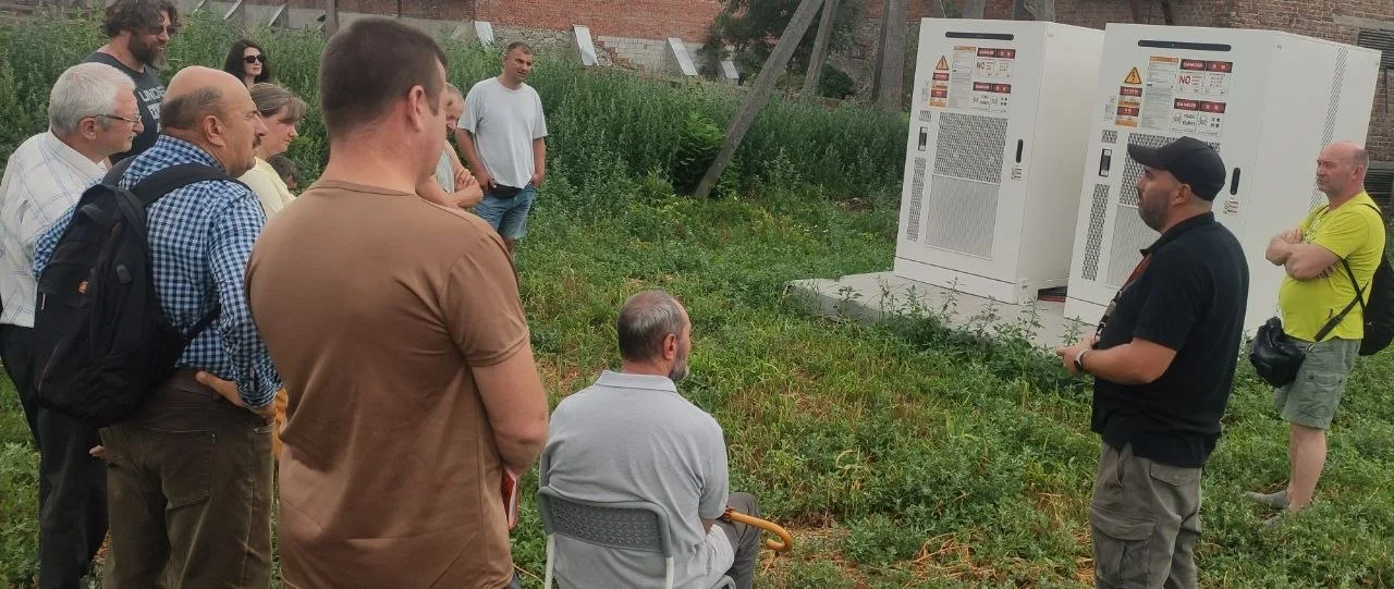 Сонячна енергія, власна справа і нові можливості: для ветеранів на Тернопліьщині провели виїзну інформаційну зустріч