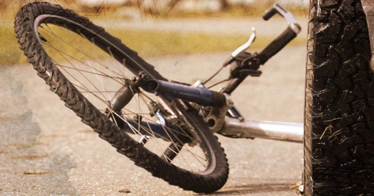 збила велосипедиста