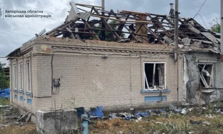 Наслідки ворожих атак на Запоріжжя: є загиблий та поранені