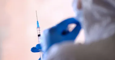 Вакцина проти меланоми: прорив у лікуванні раку