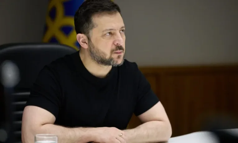 Зеленський пообіцяв відповідь за удар по Кривому Рогу