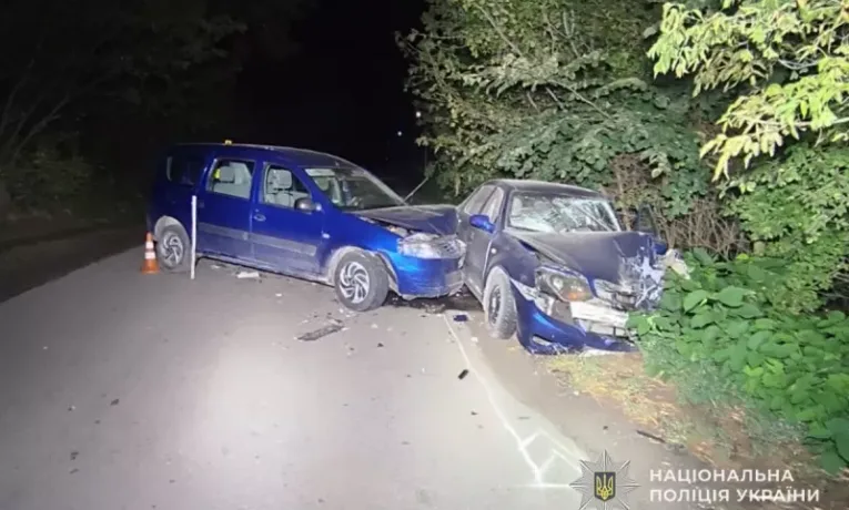 На Тернопільщин дуже п’яний водій виїхав на зустрічну смугу