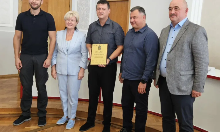 Олег Лахита