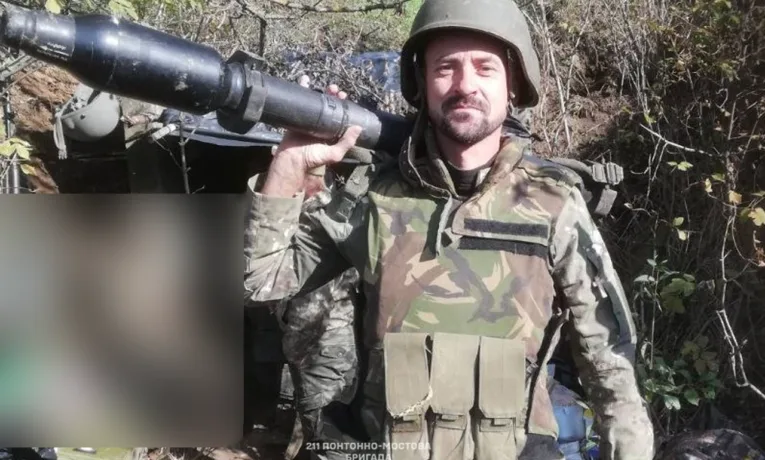 Захисник Віталій