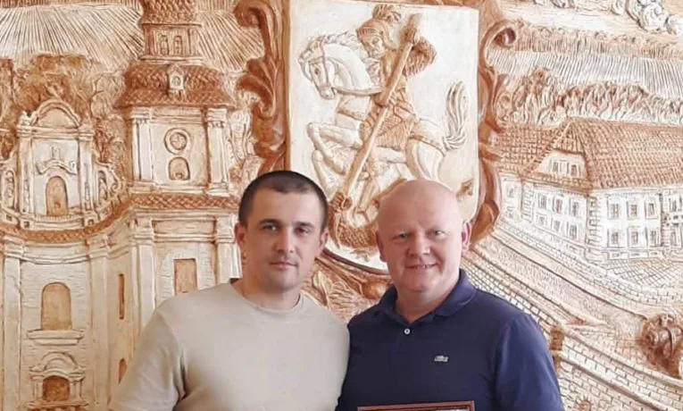 роман полікровський