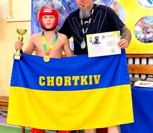 Олександр байрак